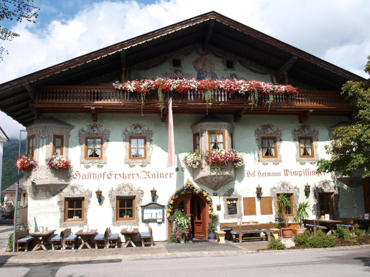 Gasthof Erzherzog Rainer - Zimmer Und Ferienwohnung เคิสเซน ภายนอก รูปภาพ